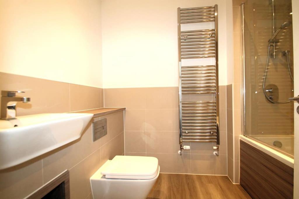 Willa Beaulieu Park - Sleeps 10 - Chelmsford Broomfield  Zewnętrze zdjęcie